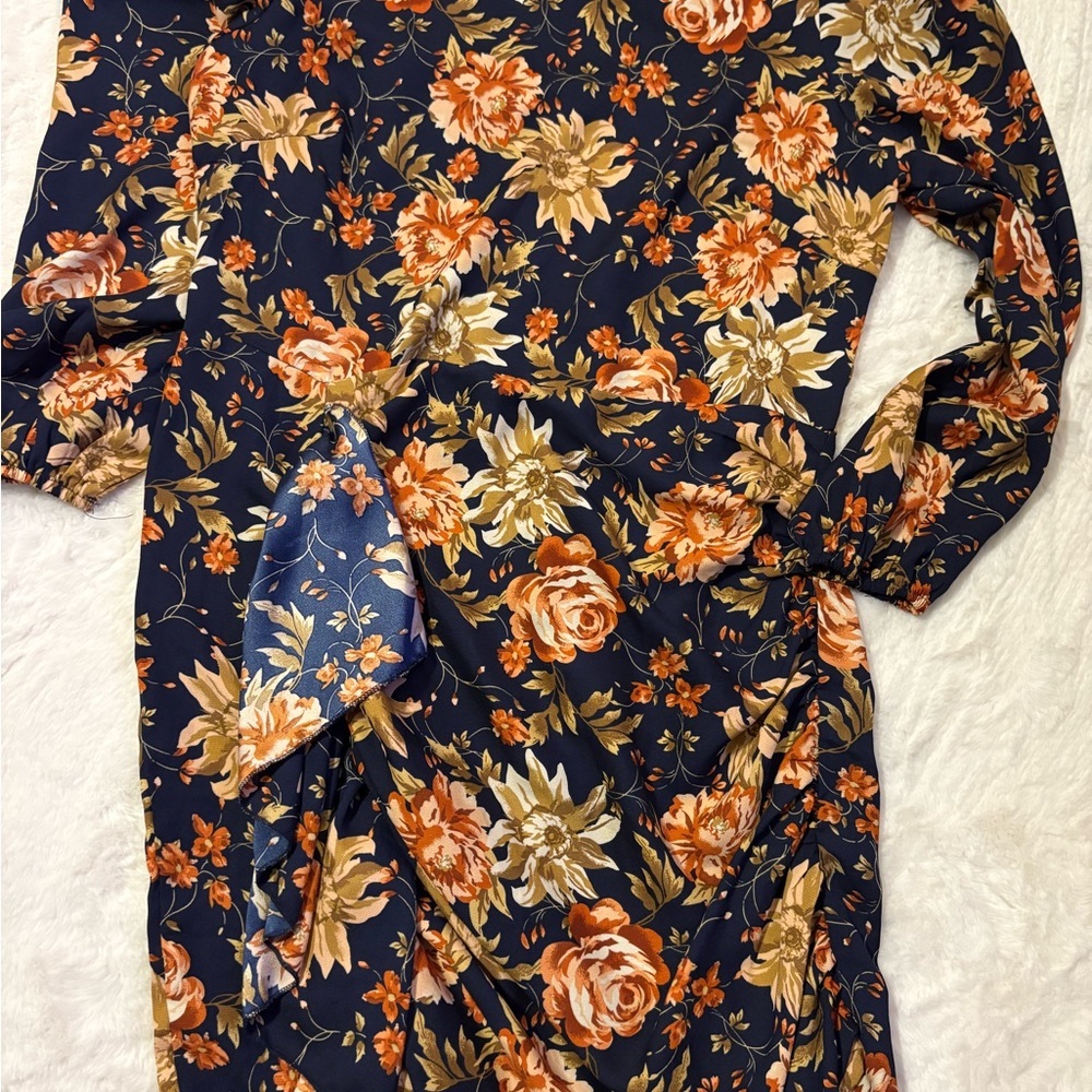 Boohoo Navy Floral Long Sleeve Dress sze 12 - Picture 2 of 8